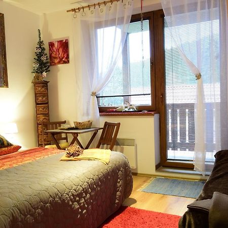 Apartmán Fatrapark 1 - U Sovičky Rózsahegy Kültér fotó